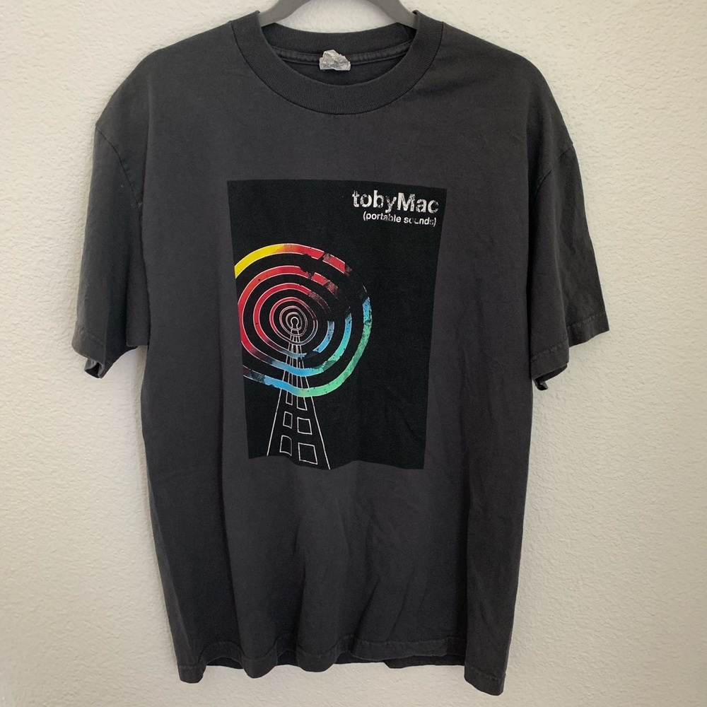 Toby Mac. T shirt. Size : L